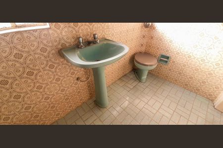 Casa à venda com 125m², 3 quartos e 3 vagas Casa à venda com 125m², 3 quartos e 3 vagasBanheiro 2