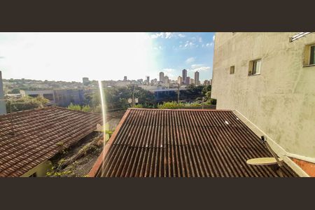 Casa à venda com 125m², 3 quartos e 3 vagas Casa à venda com 125m², 3 quartos e 3 vagasVista da Varanda