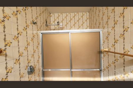 Casa à venda com 181m², 3 quartos e 4 vagasBanheiro