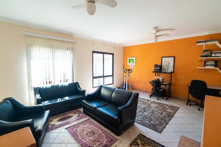 Casa à venda com 452m², 4 quartos e 5 vagasSala da Edícula