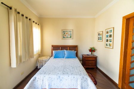 Casa à venda com 452m², 4 quartos e 5 vagasSuíte 3