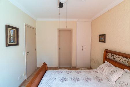 Casa à venda com 452m², 4 quartos e 5 vagasSuíte da Edícula