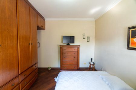 Casa à venda com 452m², 4 quartos e 5 vagasSuíte 2