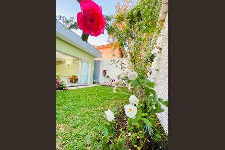 Casa à venda com 171m², 5 quartos e 3 vagas Casa à venda com 171m², 5 quartos e 3 vagasFoto 06