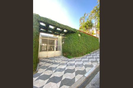 Casa à venda com 171m², 5 quartos e 3 vagas Casa à venda com 171m², 5 quartos e 3 vagasFoto 29