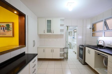 Apartamento à venda com 83m², 3 quartos e 1 vagaCozinha 