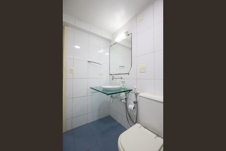 Apartamento à venda com 83m², 3 quartos e 1 vagaBanheiro Social