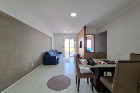 Apartamento para alugar com 82m², 2 quartos e 2 vagasSala