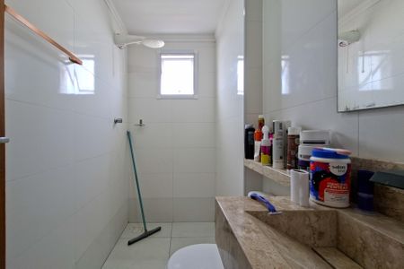 Apartamento para alugar com 82m², 2 quartos e 2 vagasBanheiro