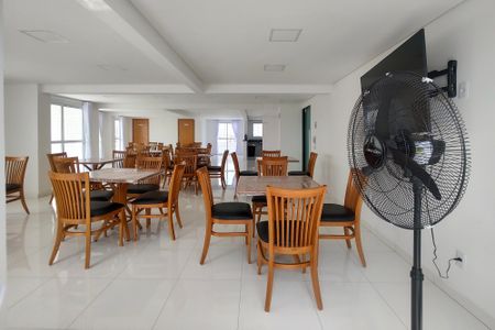 Apartamento para alugar com 82m², 2 quartos e 2 vagasÁrea comum - Salão de festas