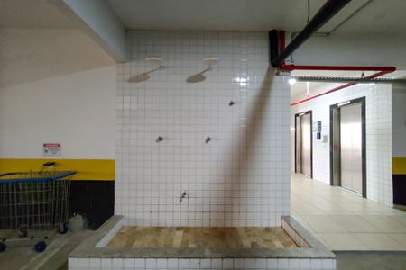 Apartamento para alugar com 82m², 2 quartos e 2 vagasLava pés