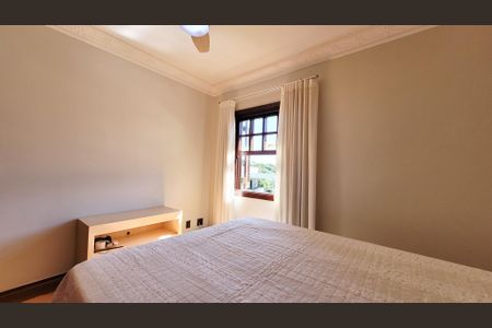 Casa de condomínio à venda com 360m², 5 quartos e 4 vagasQuarto 2