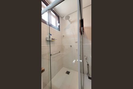 Casa de condomínio à venda com 360m², 5 quartos e 4 vagasBanheiro da Suíte 3