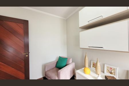 Casa de condomínio à venda com 360m², 5 quartos e 4 vagasEscritório