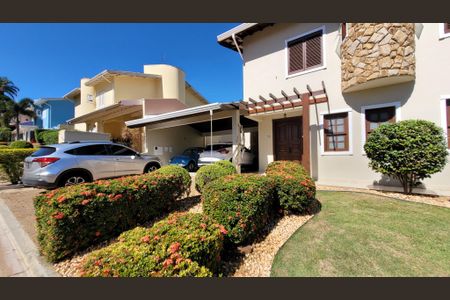 Casa de condomínio à venda com 360m², 5 quartos e 4 vagasFachada