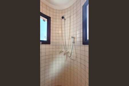 Casa de condomínio à venda com 360m², 5 quartos e 4 vagasBanheiro Social