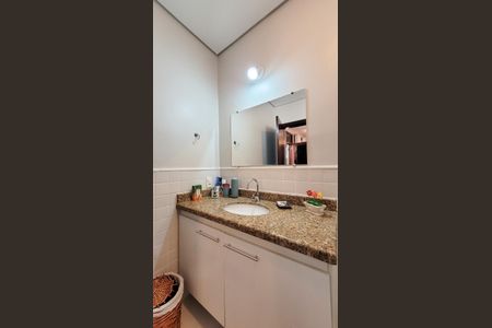 Casa de condomínio à venda com 360m², 5 quartos e 4 vagasBanheiro da Suíte 3