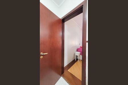 Casa de condomínio à venda com 360m², 5 quartos e 4 vagasBanheiro da Suíte 1