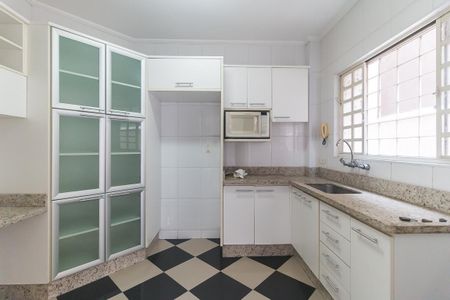 Casa para alugar com 180m², 3 quartos e 4 vagasCozinha