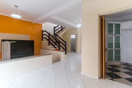 Casa para alugar com 180m², 3 quartos e 4 vagasSala