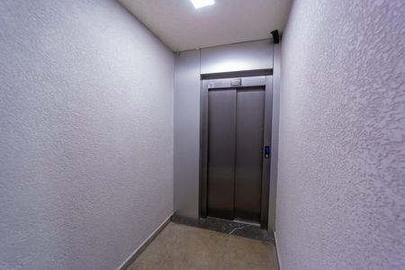 Apartamento à venda com 40m², 2 quartos e sem vaga