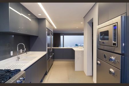 Casa de condomínio à venda com 358m², 3 quartos e 4 vagas