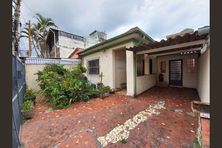 Casa à venda com 240m², 4 quartos e 4 vagas