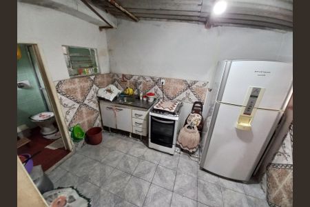 Casa à venda com 240m², 4 quartos e 4 vagas