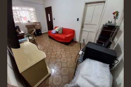 Casa à venda com 240m², 4 quartos e 4 vagas