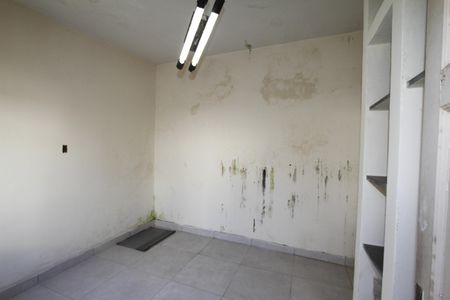 Casa à venda com 229m², 5 quartos e 4 vagasQuarto de Serviço