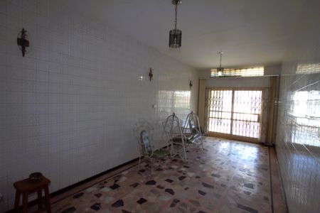 Casa à venda com 229m², 5 quartos e 4 vagasVaranda da Sala