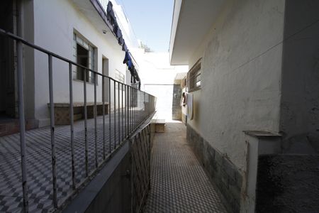 Casa à venda com 229m², 5 quartos e 4 vagasÁrea externa