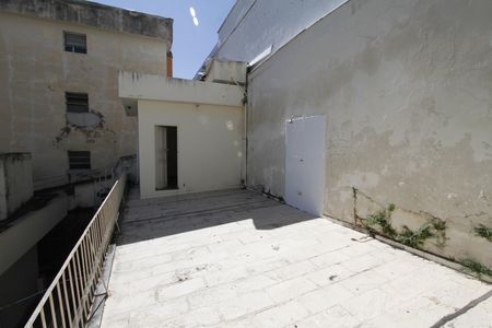 Casa à venda com 229m², 5 quartos e 4 vagasVaranda