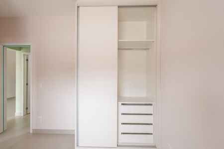 Apartamento para alugar com 66m², 2 quartos e 1 vaga Apartamento para alugar com 66m², 2 quartos e 1 vagaSuíte