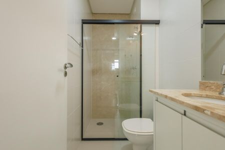Apartamento para alugar com 66m², 2 quartos e 1 vaga Apartamento para alugar com 66m², 2 quartos e 1 vagaBanheiro Corredor