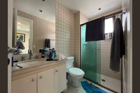 Apartamento à venda com 228m², 3 quartos e 4 vagas