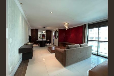 Apartamento à venda com 228m², 3 quartos e 4 vagas