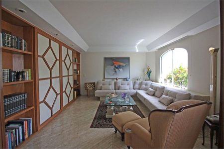 Apartamento à venda com 276m², 4 quartos e 3 vagas