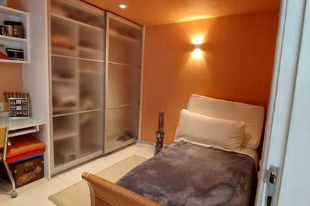 Apartamento à venda com 191m², 4 quartos e 4 vagas