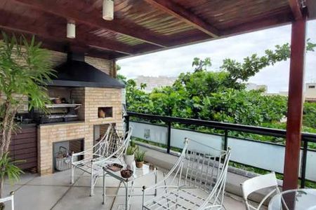 Apartamento à venda com 191m², 4 quartos e 4 vagas