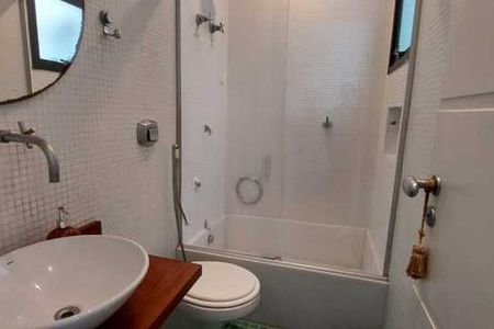 Apartamento à venda com 191m², 4 quartos e 4 vagas