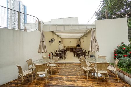 Apartamento para alugar com 69m², 2 quartos e 1 vaga Apartamento para alugar com 69m², 2 quartos e 1 vagaChurrasqueira