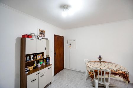 Apartamento para alugar com 69m², 2 quartos e 1 vaga Apartamento para alugar com 69m², 2 quartos e 1 vagaSala