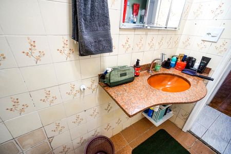 Apartamento para alugar com 69m², 2 quartos e 1 vaga Apartamento para alugar com 69m², 2 quartos e 1 vagaBanheiro