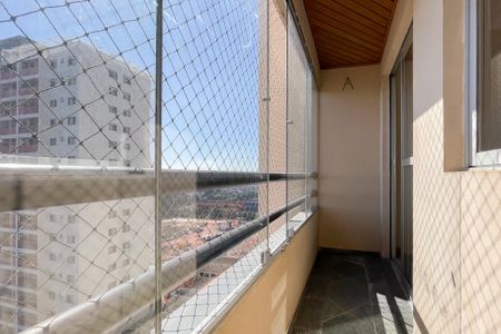 Apartamento à venda com 76m², 3 quartos e 1 vagaSacada