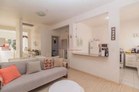 Casa à venda com 250m², 3 quartos e 2 vagas