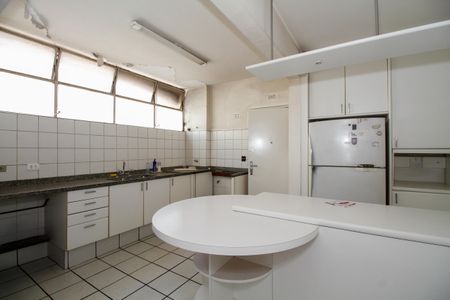 Apartamento à venda com 248m², 2 quartos e 2 vagas Apartamento à venda com 248m², 2 quartos e 2 vagasCozinha