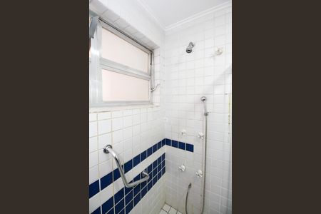 Apartamento à venda com 248m², 2 quartos e 2 vagas Apartamento à venda com 248m², 2 quartos e 2 vagasBanheiro da Suíte