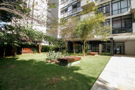 Apartamento à venda com 248m², 2 quartos e 2 vagas Apartamento à venda com 248m², 2 quartos e 2 vagasÁrea Comum - Jardim