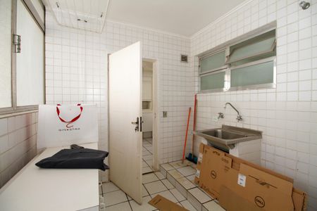 Apartamento à venda com 248m², 2 quartos e 2 vagas Apartamento à venda com 248m², 2 quartos e 2 vagasÁrea de Serviço